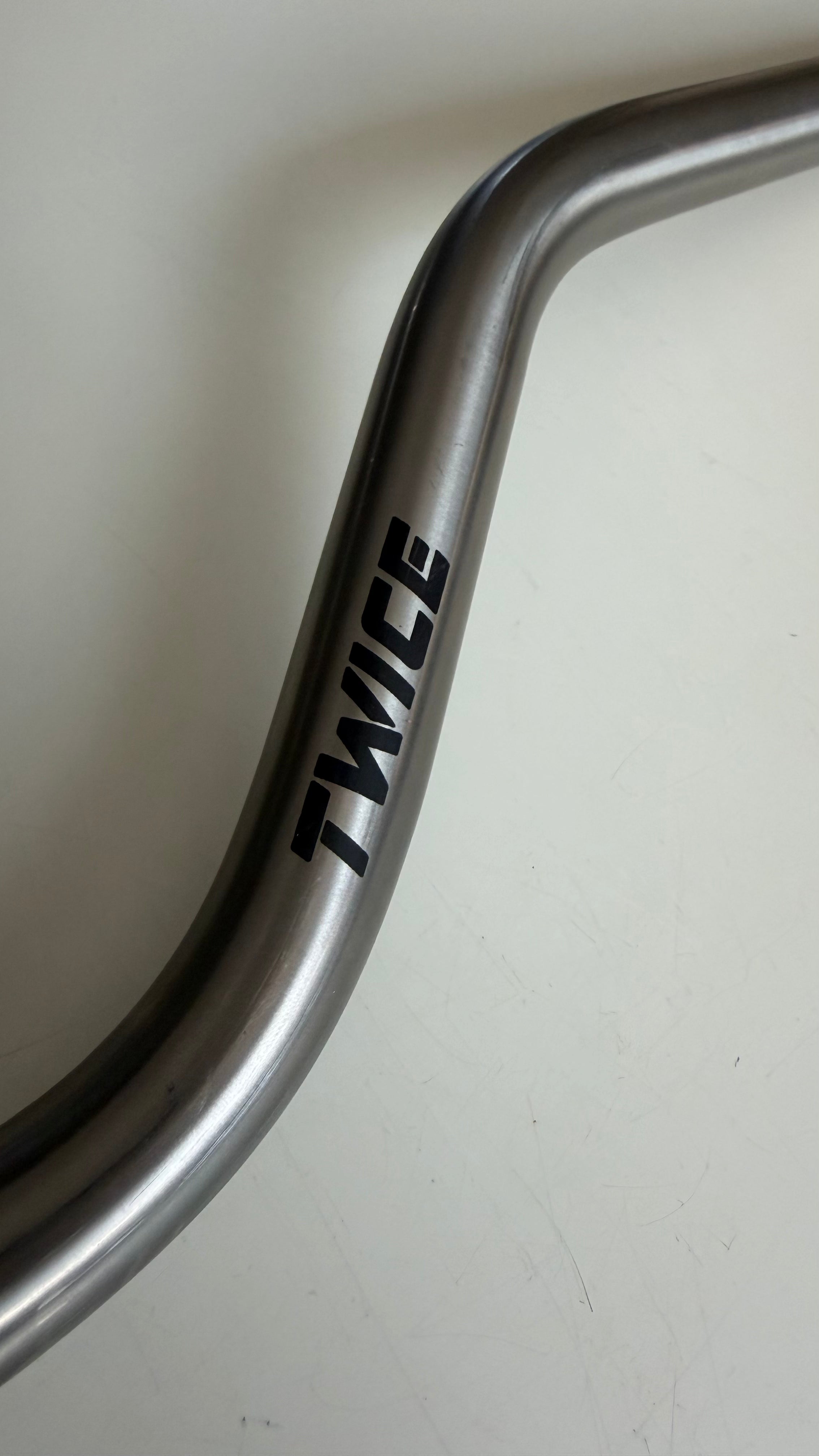 TWICE - 1" HARLEY V-TWIN HANDLEBARS